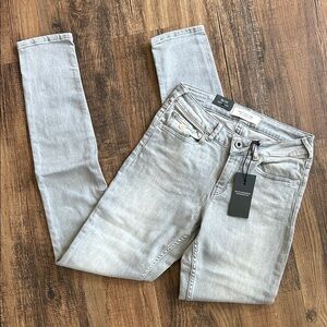 Scotch & Soda Light Gray Women's Skinny Jeans